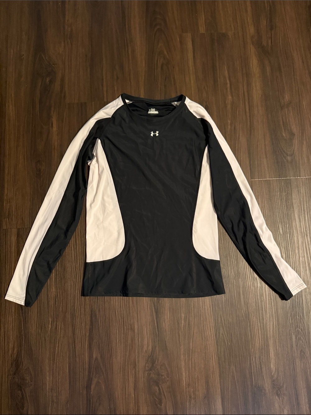 Under Armour Black and White Long-Sleeve Performance Top